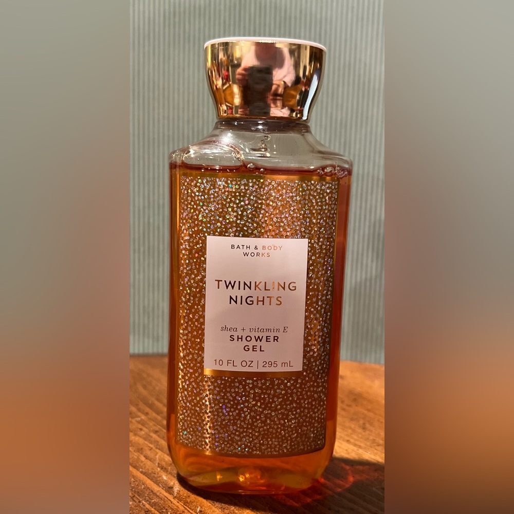 New! Bath & Body Works Full size Shower Gel 10 fl oz Twinkling Nights Retired